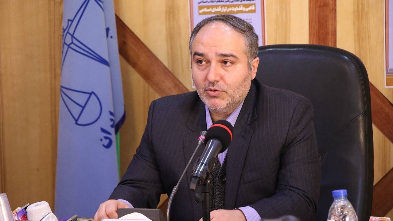 نیازمند قاضی خودساخته، جامعه‌پرداز و تمدن‌ساز هستیم