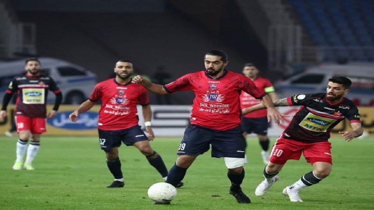 مصاف نساجی با پرسپولیس در ورزشگاه آزادی