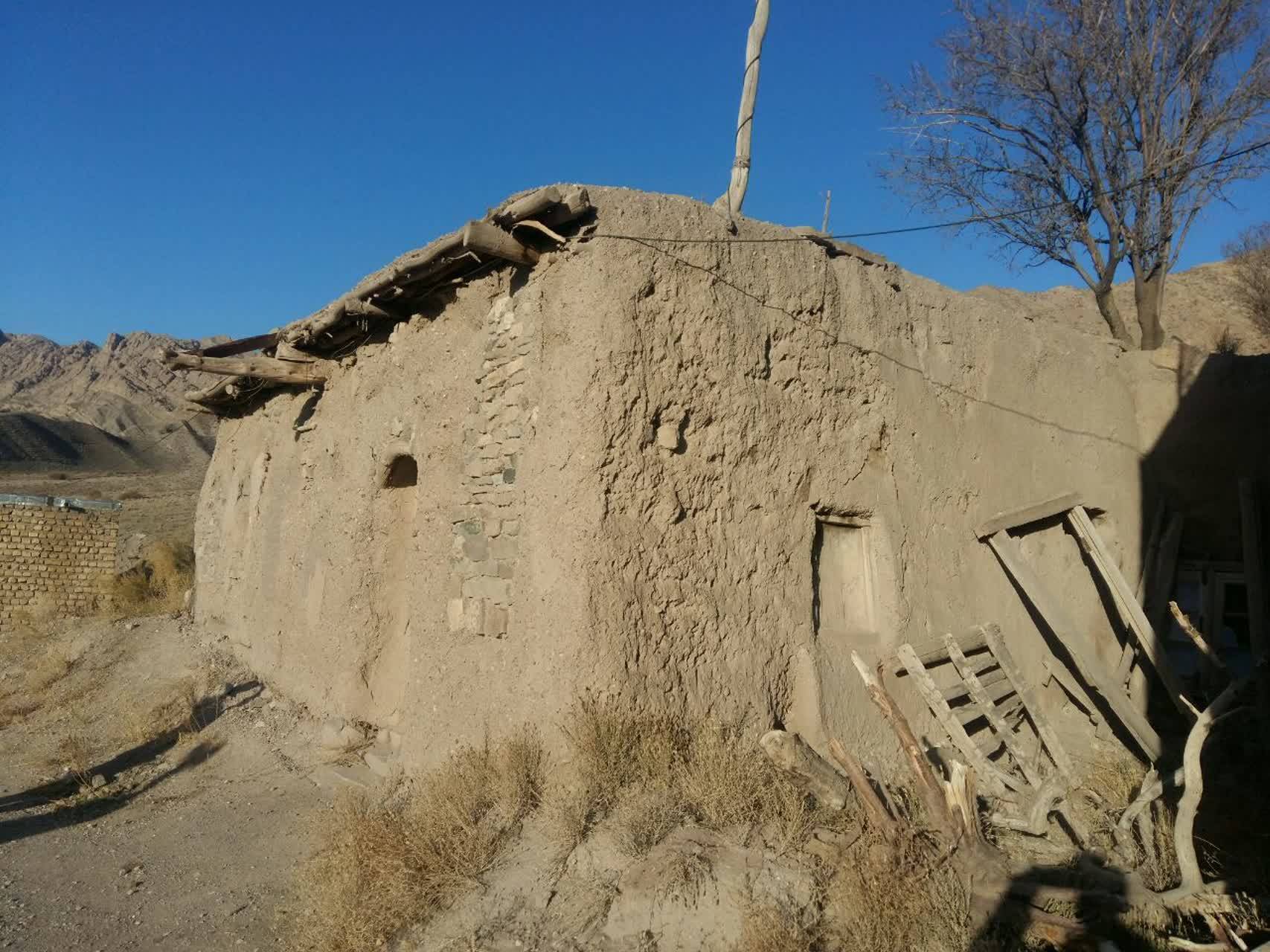 خانه های کاه گلی روستایی