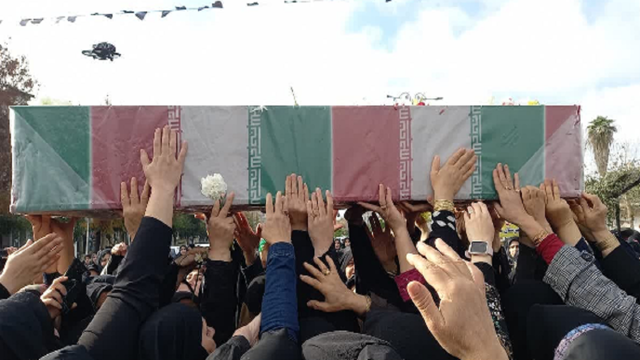 تشییع پیکر مطهر شهید گمنام در سرخرود