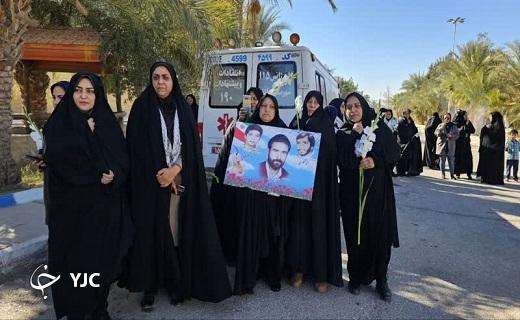 احترام کادر درمان بافق به شهید گمنام+تصویر