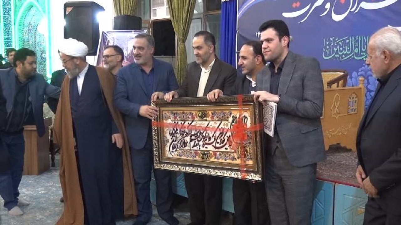 تجلیل از قاری ممتاز کشور در سمنان
