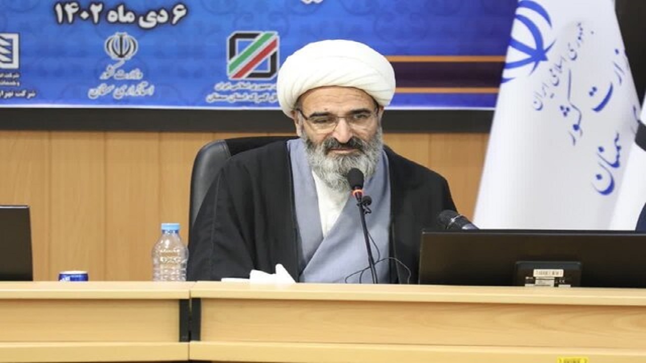 تولیدکنندگان نباید نگران خودتحریمی باشند