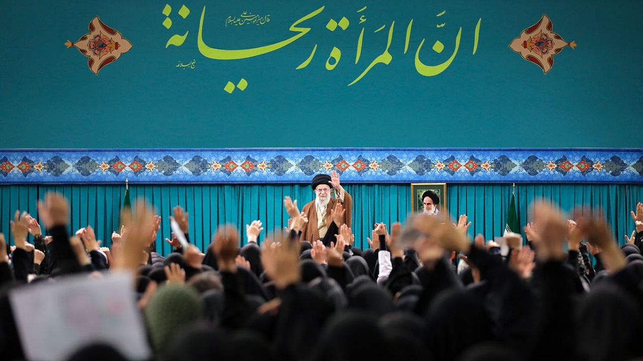 حل مشکل آلودگی هوا را به مادران بسپارند! + فیلم