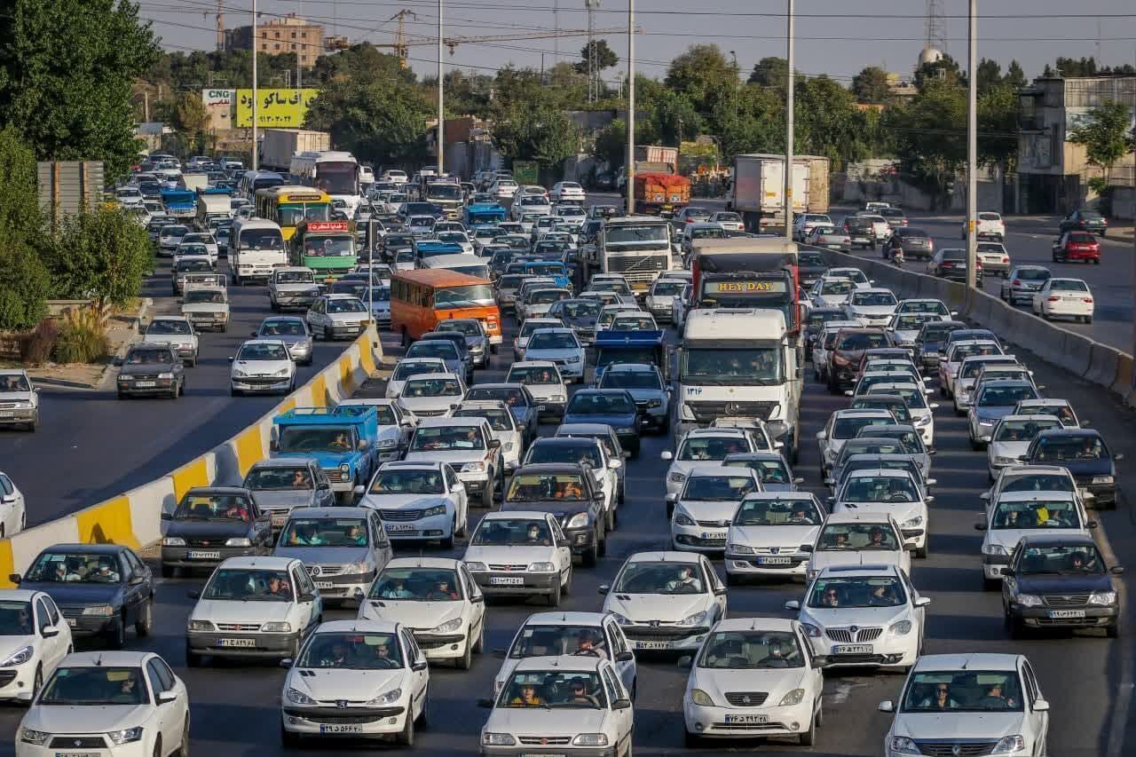 وضعیت ترافیکی آزادراه کرج تهران در پنجشنبه ۷ دی