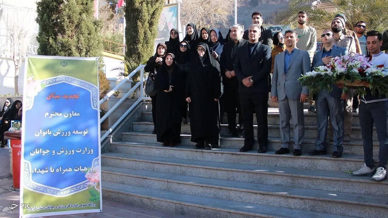 حضور مسئولان وزارت ورزش بر مزار سردار دل‌ها