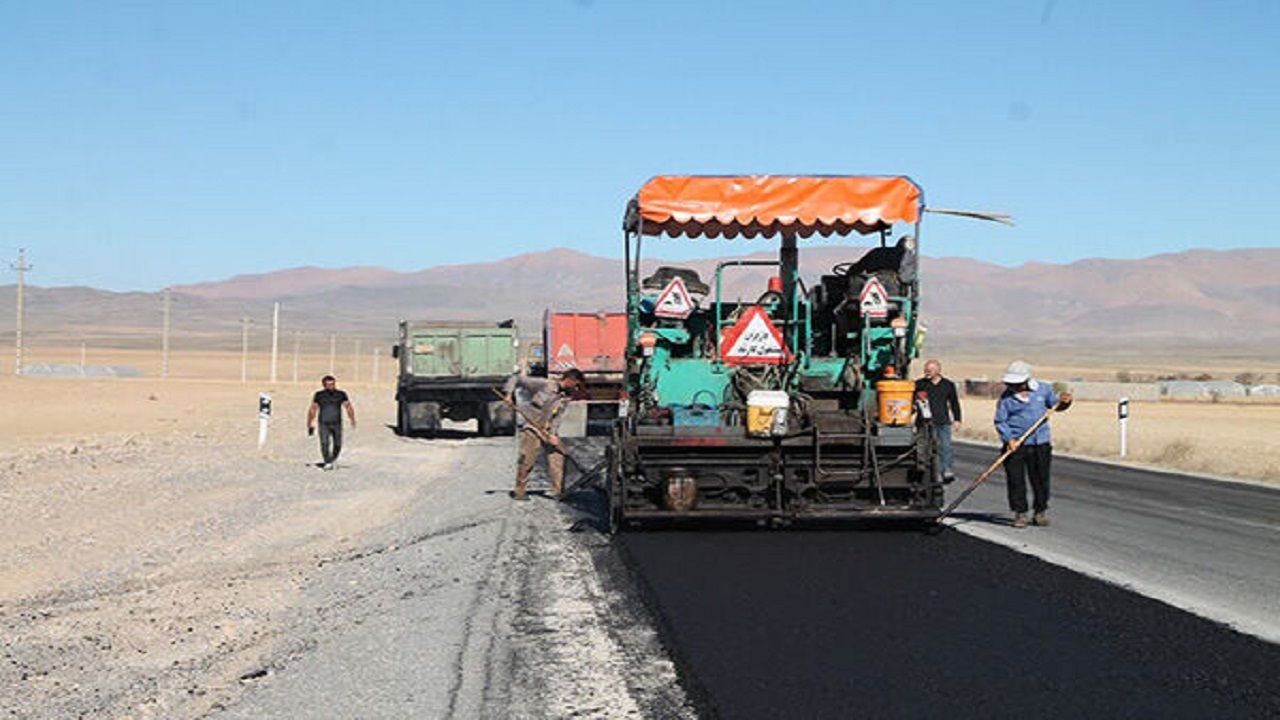 ۱۴۱ کیلومتر از راه‌های روستایی استان اردبیل آسفالت شد