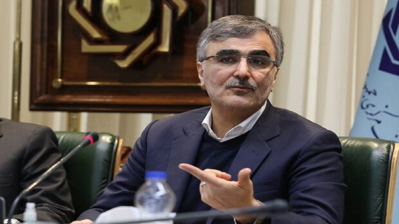 درخواست صادرکنندگان برای رفع تعهد ارزی با طرح «ریال برون مرزی» حل می‌شود