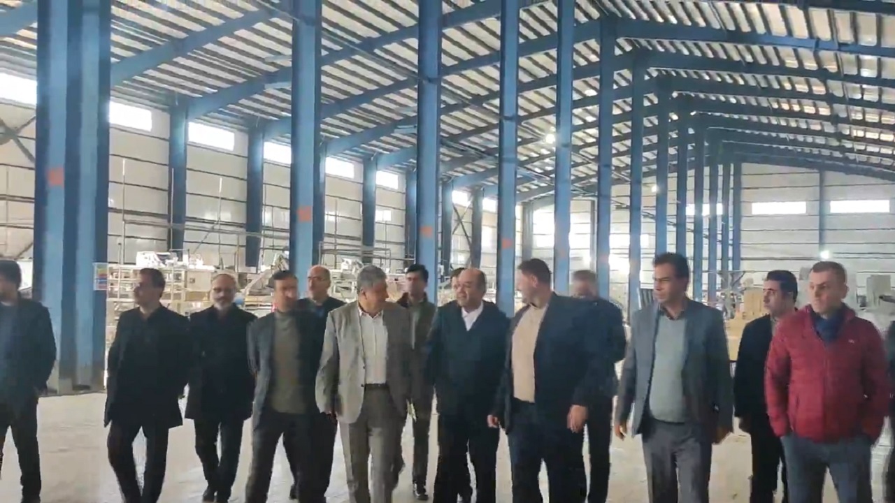 حضور معاون هماهنگی امور اقتصادی استانداری در مرند