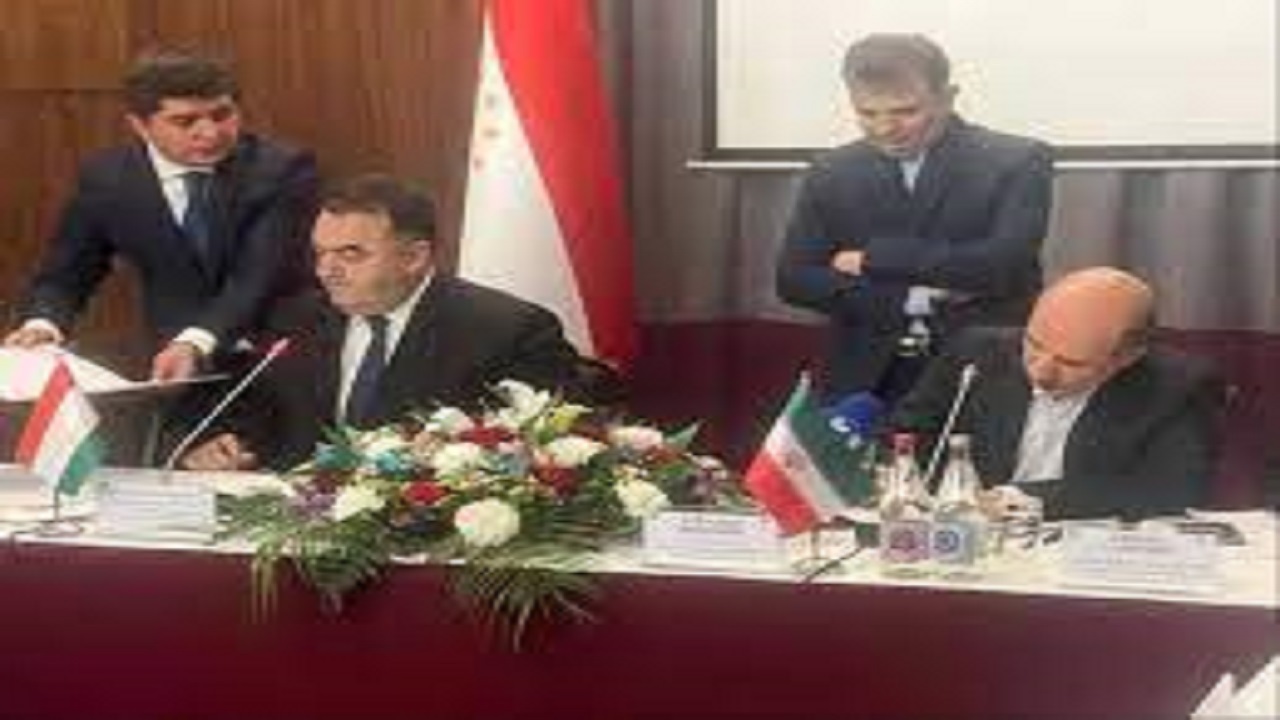 امضای ۲ سند همکاری تجاری و صنعتی میان ایران و تاجیکستان