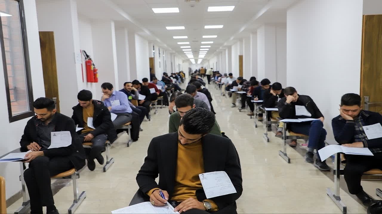 یازدهمین آزمون مشترک فراگیر استخدامی در خراسان جنوبی برگزار شد