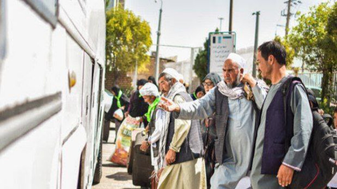 بازگرداندن بیش از ۶۰ هزار افغانستانی از طریق مرزهای خراسان رضوی