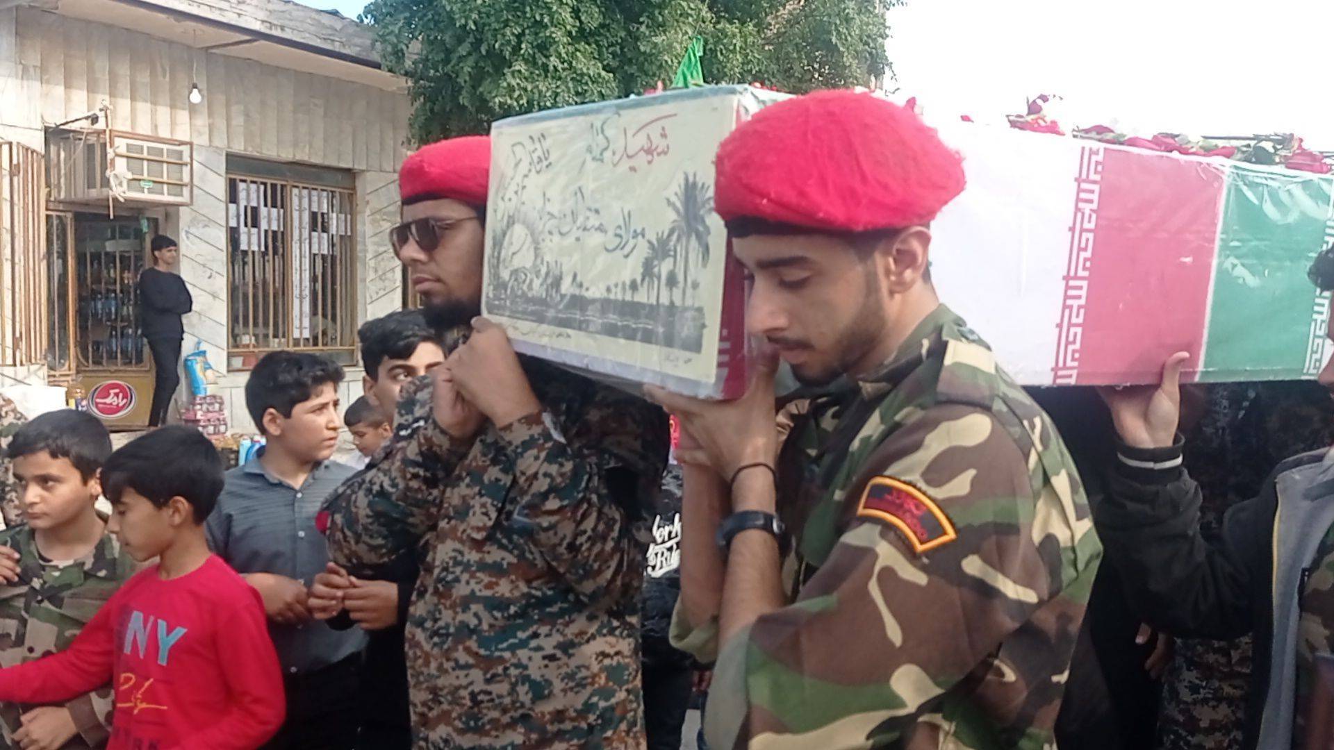 تشییع پیکر شهید گمنام