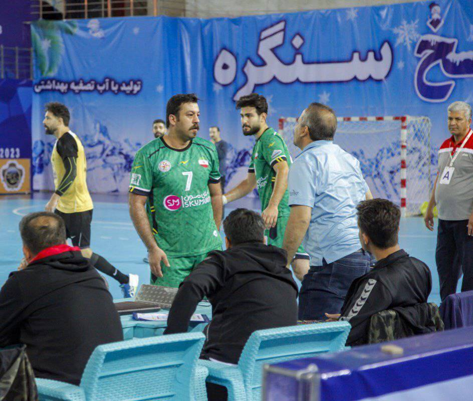 مسابقات لیگ هندبال در لارستان
