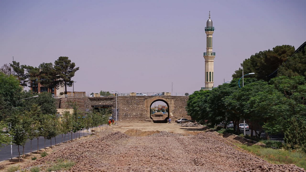پیش‌بینی هزینه بیش از ۴۰۰۰ میلیارد تومانی تملکات بهسازی ریل متروکه در قم