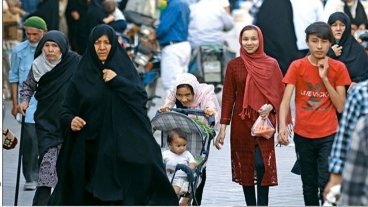 اتباع خارجی مقیم سمنان در مناطق مجاز ساکن شوند