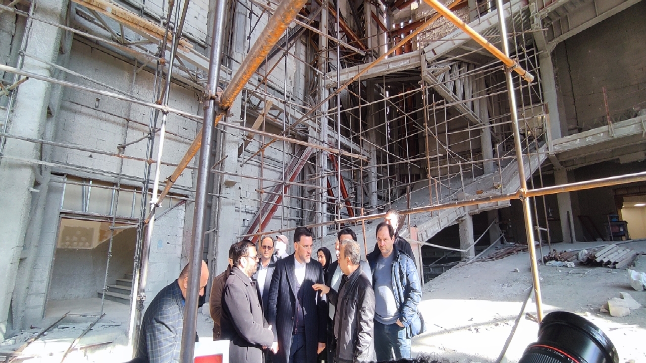 تالار مرکزی سنندج سال آینده افتتاح می شود