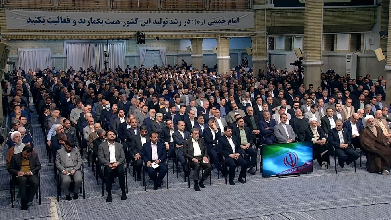 مهمترین وظیفه دولت از بیان رهبر انقلاب + فیلم