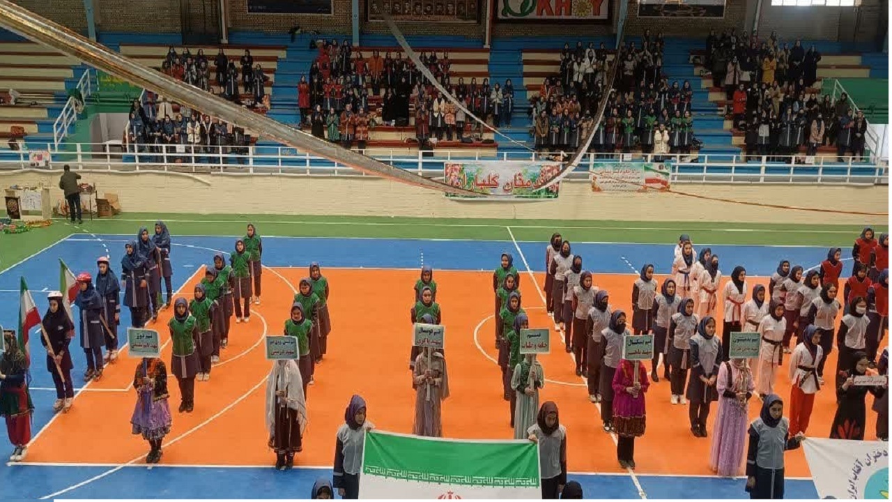 آغاز جشنواره دختران آفتاب ایران زمین در خوی
