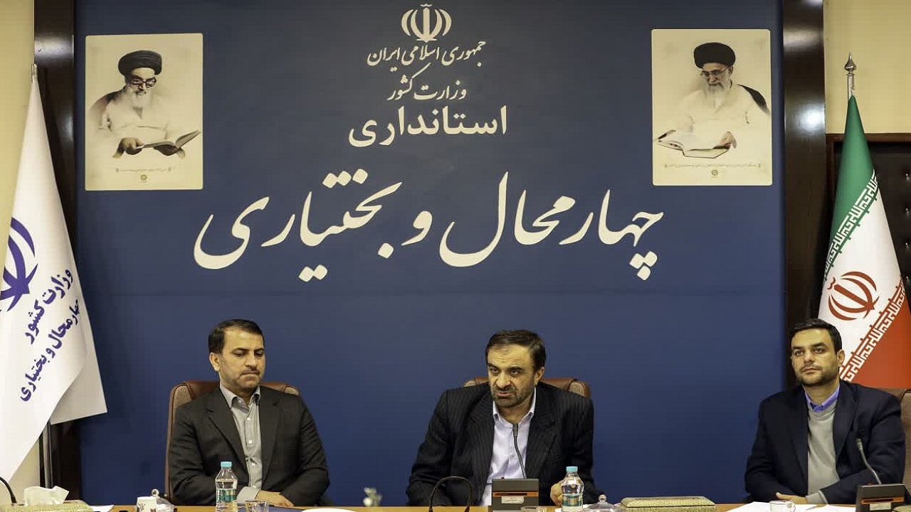 ایجاد صنایع تبدیلی در شهر‌های چهارمحال و بختیاری در اولویت قرار گیرد