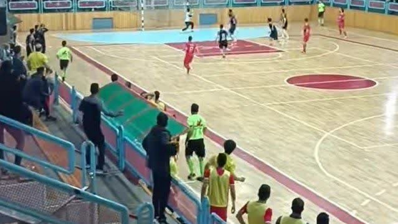 پیروزی خانگی آنا صنعت قم برابر گهرزمین سیرجان