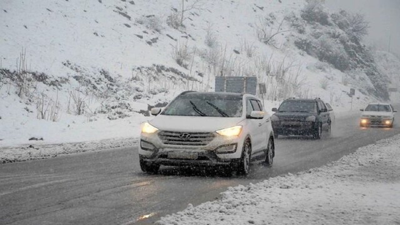 تردد در تمام محور‌های استان همدان جریان دارد