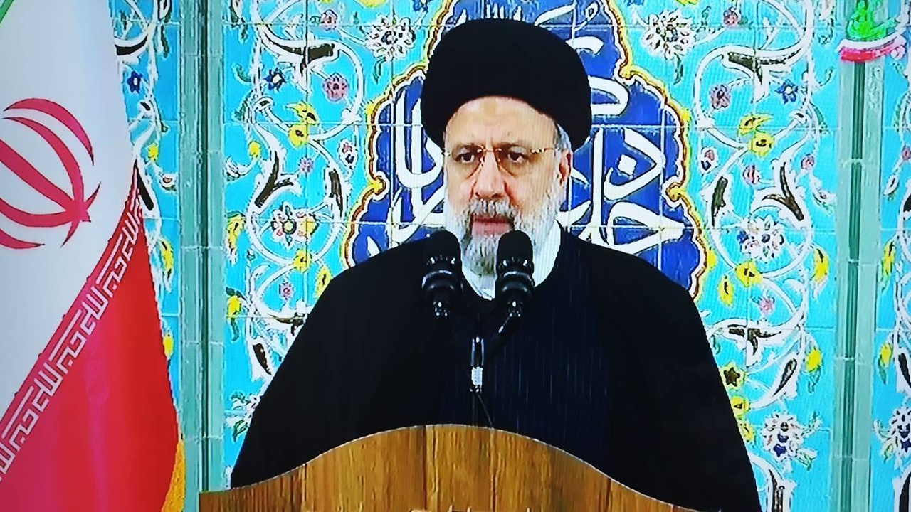 جواب ایران به قلدری ها و تجاوزها محکم و قاطع است/ دشمن نمی خواهد اجازه دهد ما رشد اقتصادی داشته باشیم
