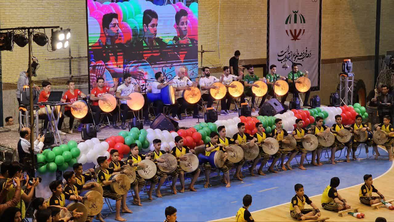 درخشش باستانی کاران بافقی در جشن بزرگ پهلوانی