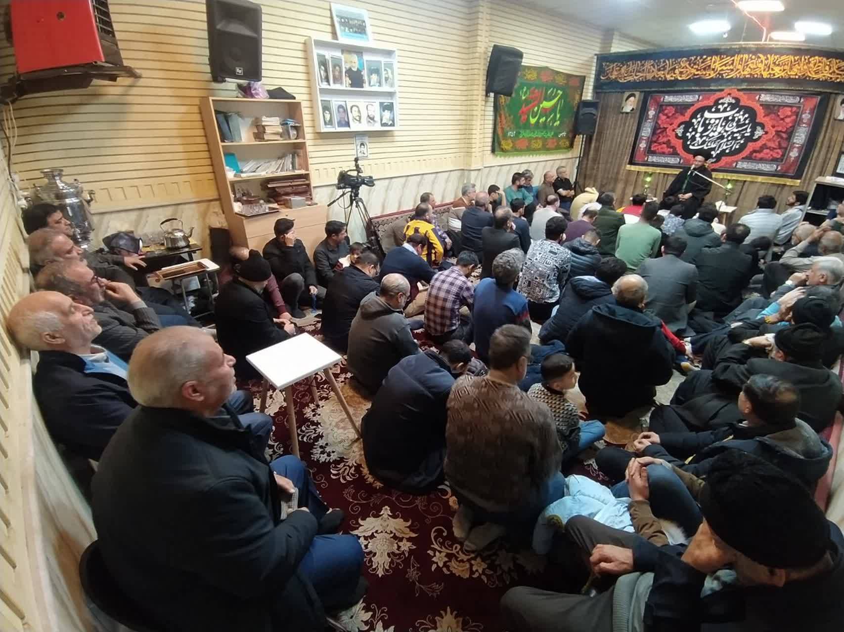 قرائت دعا و نیایش با توسل به حضرت علی اصغر (ع)