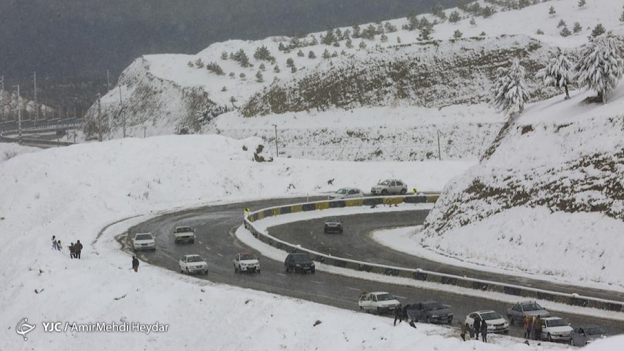 بارش برف و باران تا فردا ادامه دارد
