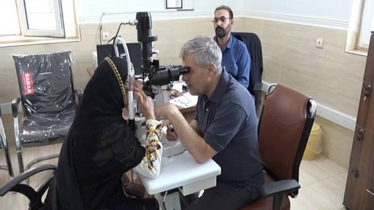 ویزیت رایگان خانواده شهدا و ایثارگران در کهنوج