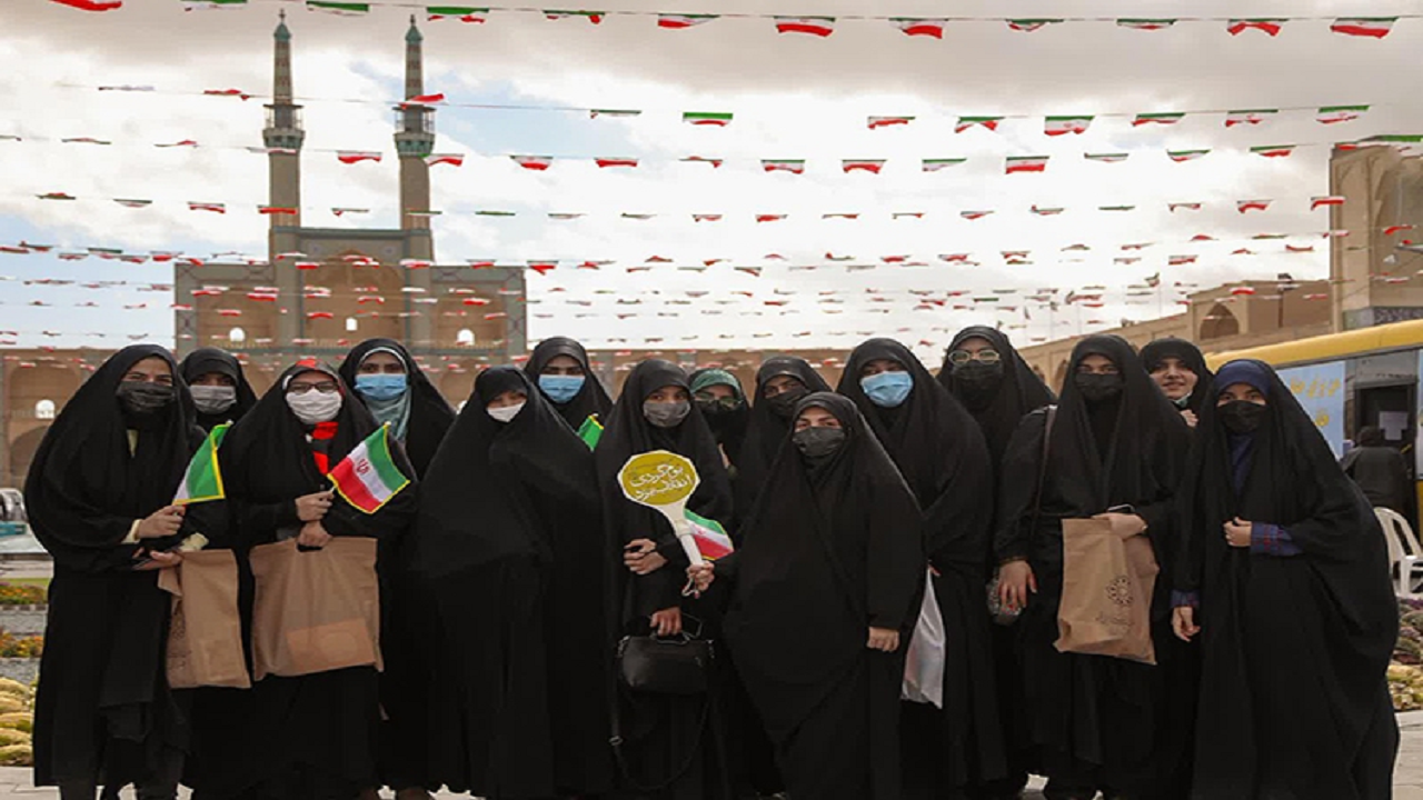 برگزاری رویداد بومگردی انقلاب در یزد