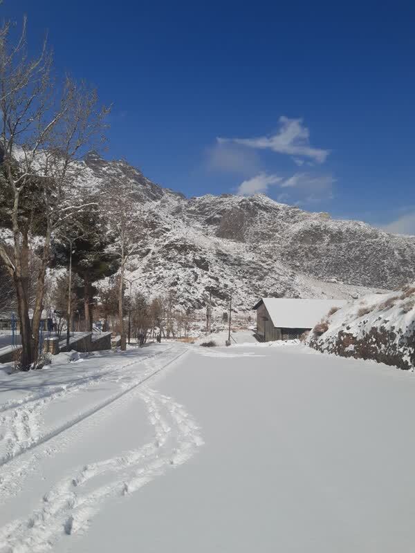 منظره برفی روستای اوره نطنز