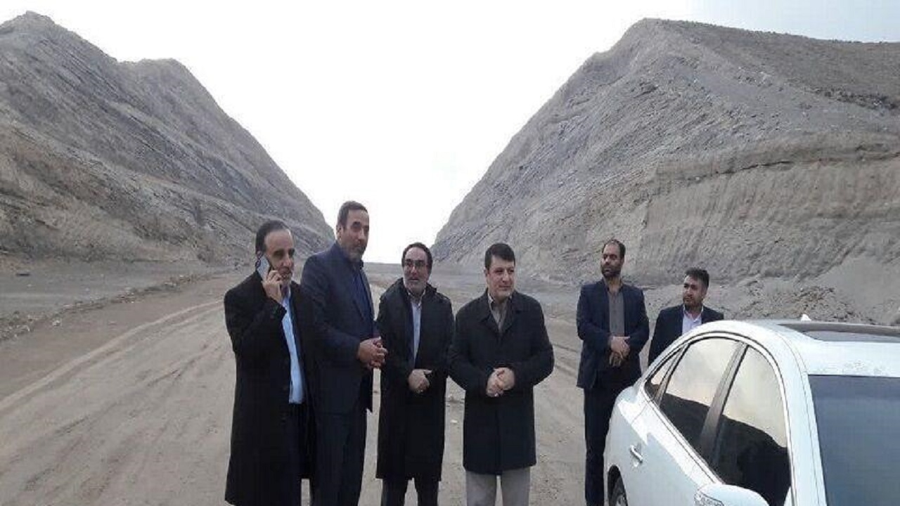 حل مشکل تملک اراضی کنارگذر ایلخچی از طریق ماده ۹