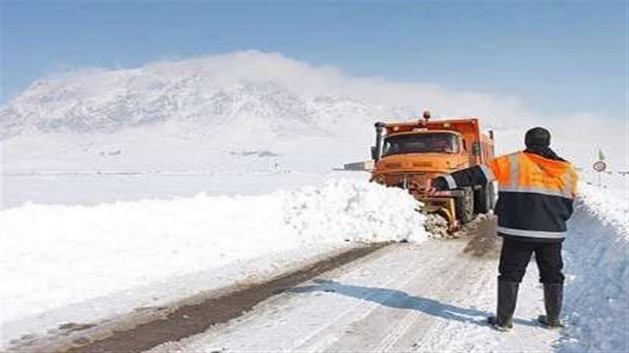 ۳۶۰ کیلومتر از راه‌های ایلام برف‌روبی شد