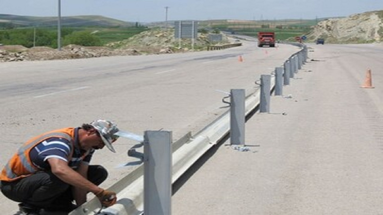 از ۷۲ طرح راهداری استان همدان در دهه فجر بهره برداری می شود