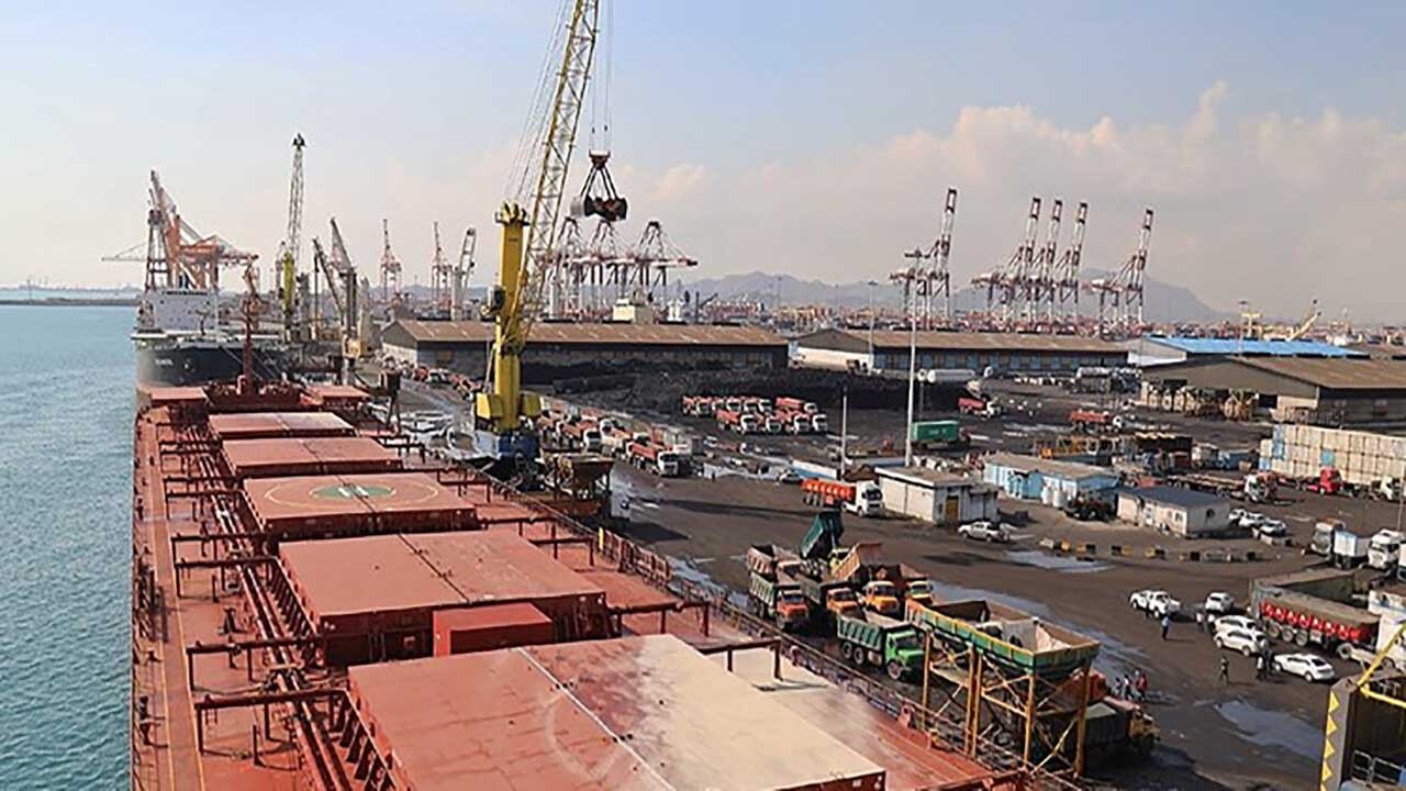 هرمزگان استانی مرزی در جبهه تجارت است