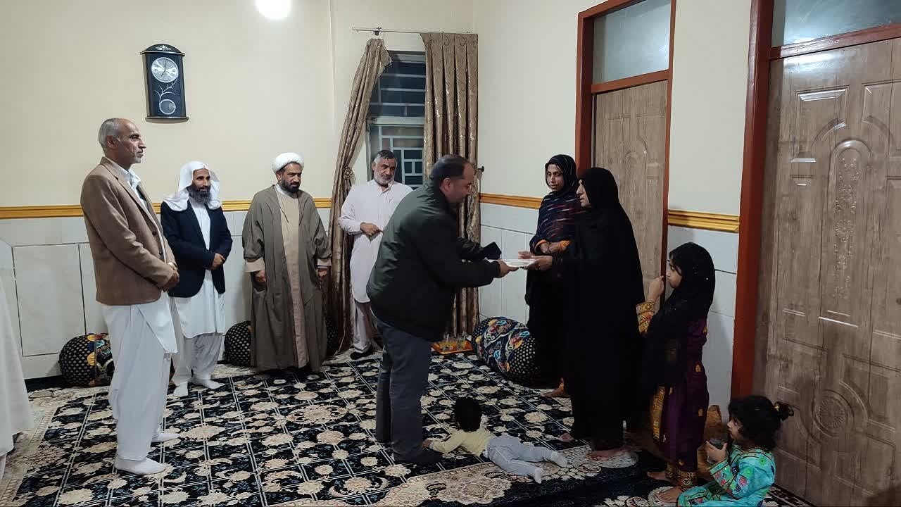 دیدار و دلجویی از خانواده معظم شهدا در سراوان
