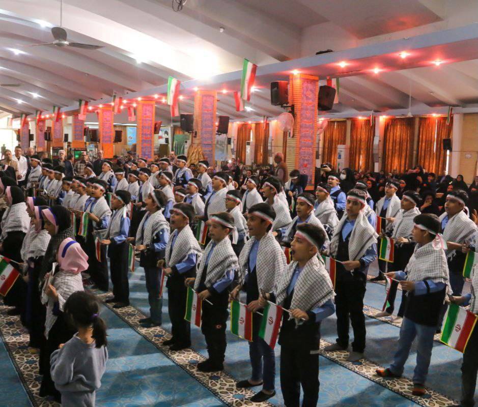 حضور دانش آموزان
