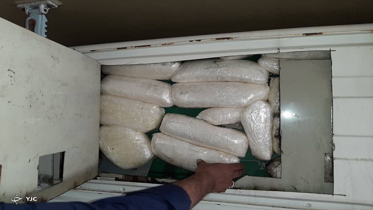 انهدام باند بزرگ مواد مخدر در آذربایجان غربی