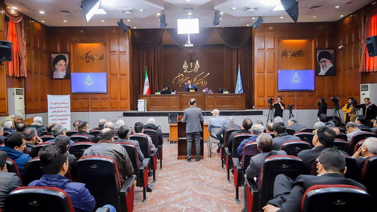 برگزاری جلسه دادخواهی خانواده شهدای حمله آمریکا به ناوشکن‌های سهند، سبلان و جوشن