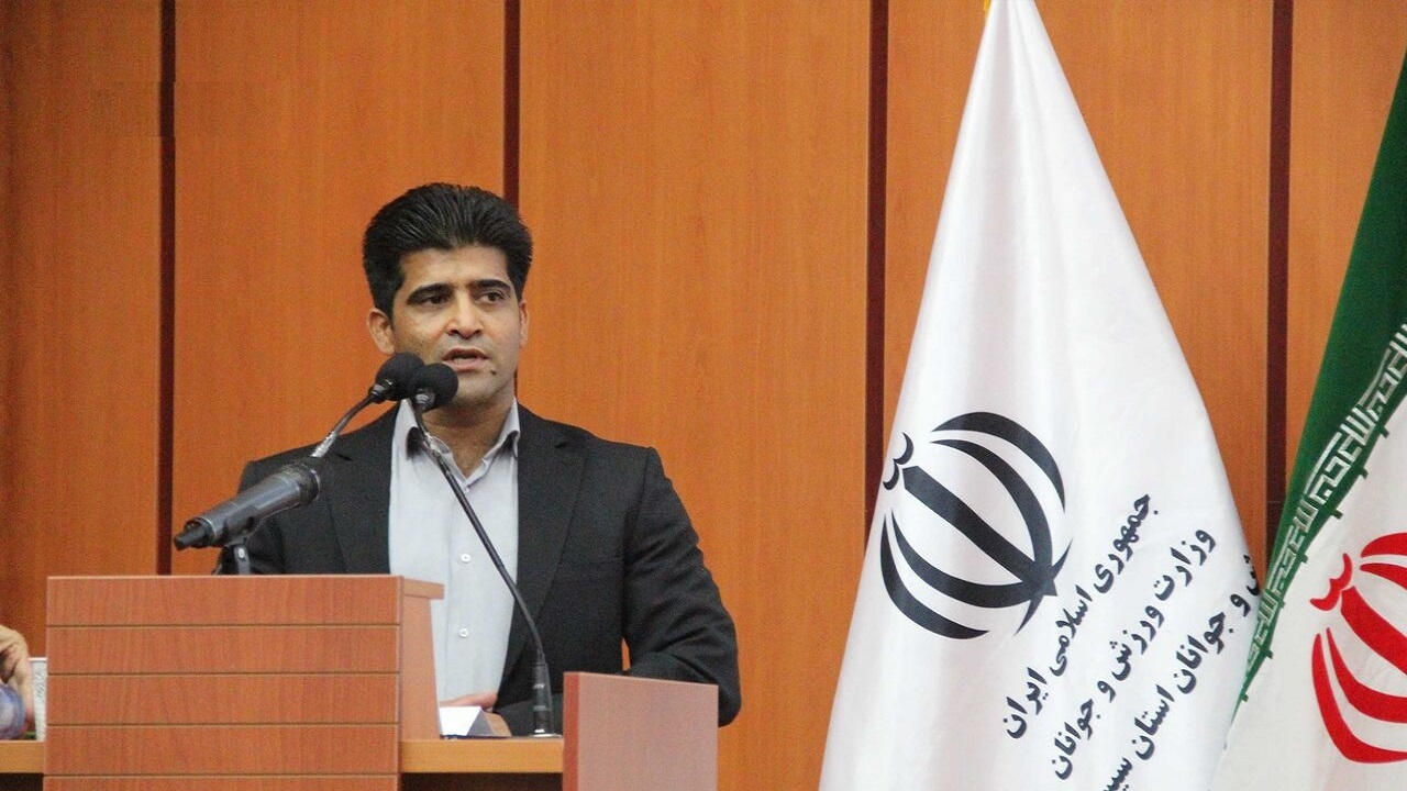 سیستان و بلوچستان رکورددار افتتاح زمین چمن مصنوعی مینی فوتبال روستایی در کشور