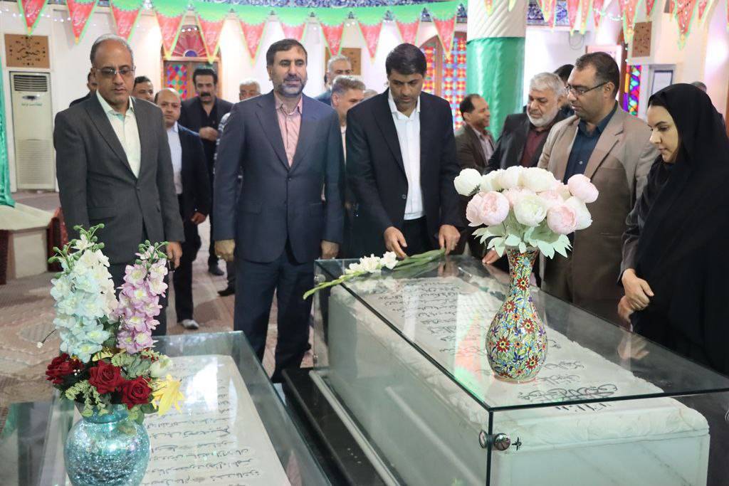 غبارروبی مزار شهدا