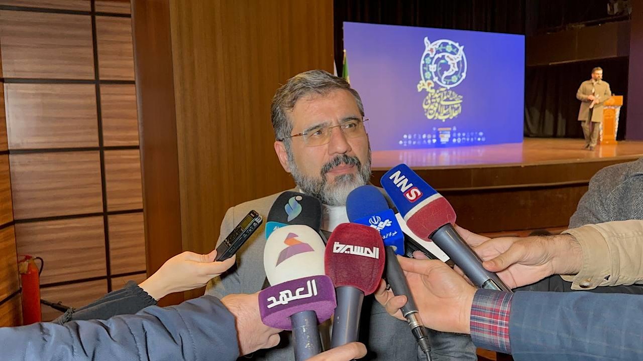 وزیر فرهنگ: همه گونه‌های سینمایی در جشنواره فجر حضور دارد