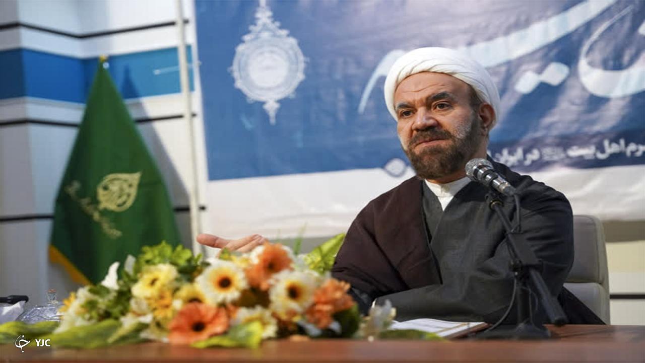 رمز اصلی انقلاب اسلامی، قیامِ لله است