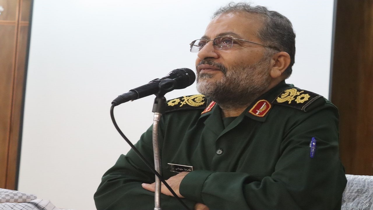 امام خمینی هندسه قدرت در جهان را تغییر داد/ انقلاب اسلامی سرآغاز تحول بزرگ در تاریخ بشریت است