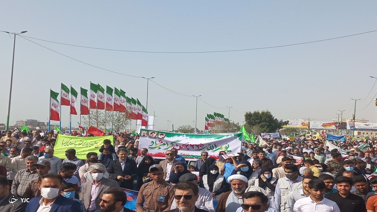 شکوه حضور هرمزگانی‌ها در راهپیمایی یوم الله ۲۲ بهمن+ عکس وفیلم