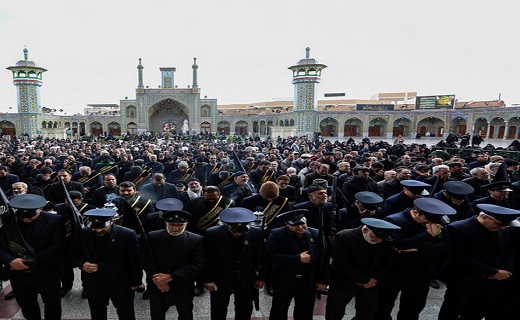 برپایی دسته عزای کاظمی در حرم بانوی کرامت(س)