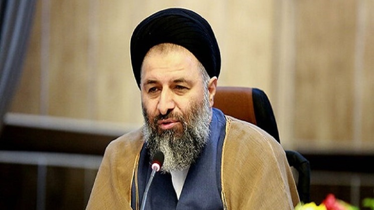 انتخابات یکی از اساسی‌ترین عرصه‌های مشارکت مردم در کشور است