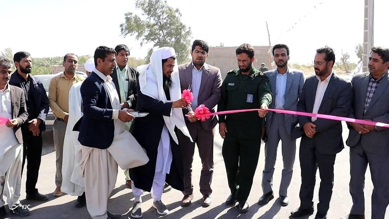 افتتاح یک طرح هادی روستایی در الله آبادِ نگین کویرِ فهرج